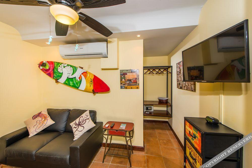 Sirena Serena B&B And Retreat Tamarindo Exteriör bild